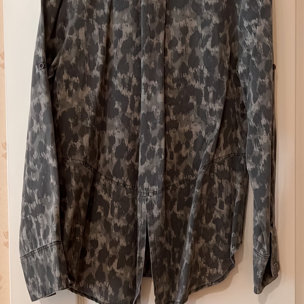Button down blouse
